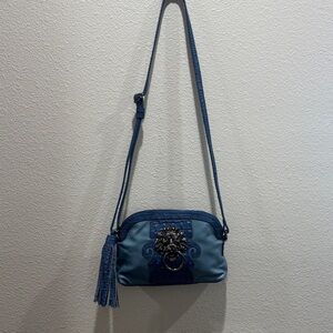 💙 Sharif 1827 Stunning Blue Designer Crossbody Bag w/ Iconic Metallic Emblem 💙